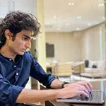 داستان همکاری سعید بیات با مجتمع چاپ نامی نقش